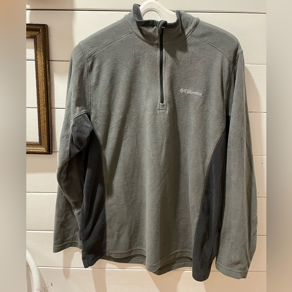 COLUMBIA Gray Classic fleece size M - Picture 2 of 9